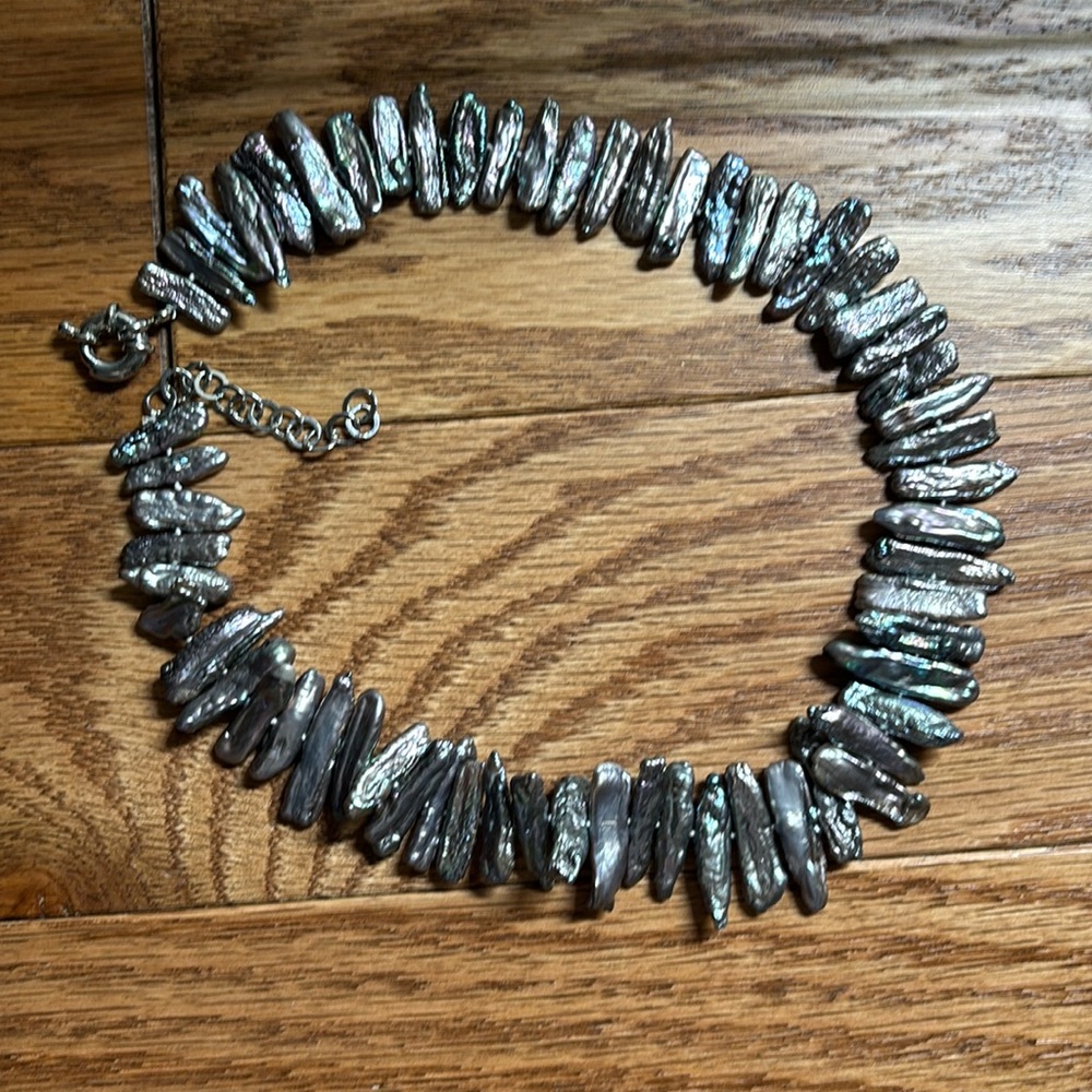 Real freshwater pearl necklace